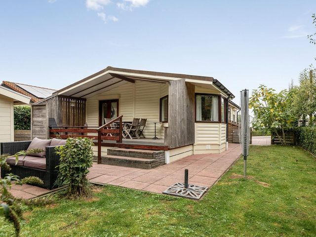 Nieuwlandseweg 264, Sint-Annaland