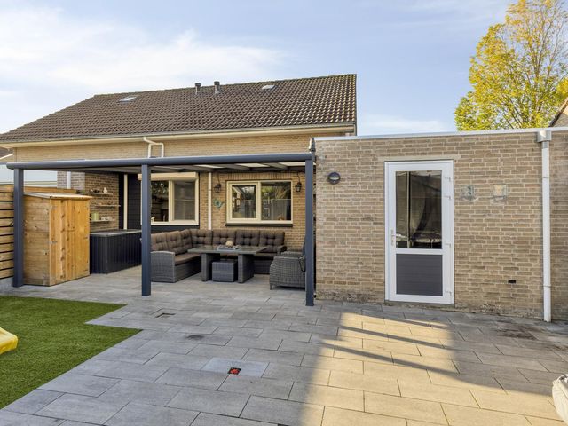 Huygensstraat 27, Sint-Annaland