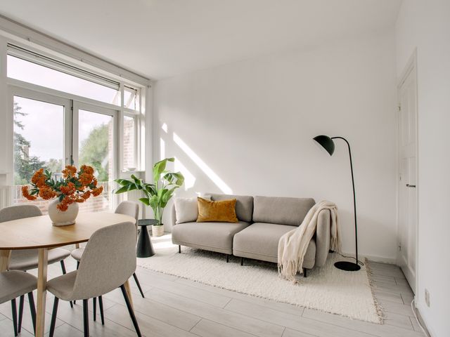 Hoge Rijndijk 103B, Leiden