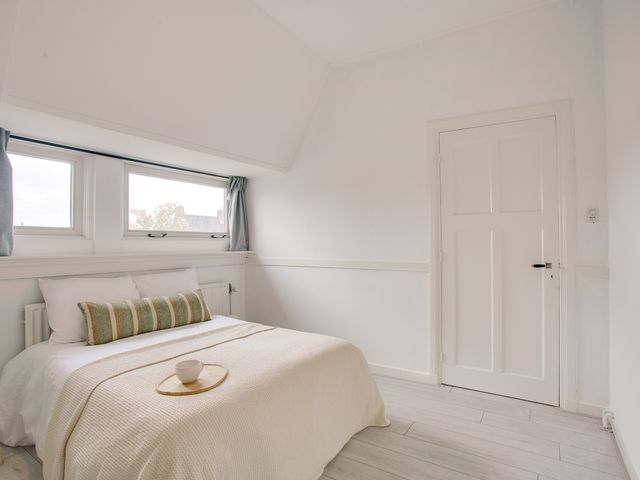 Hoge Rijndijk 103B, Leiden