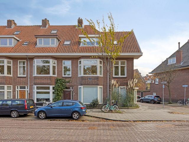 Buys Ballotstraat 2A, Leiden
