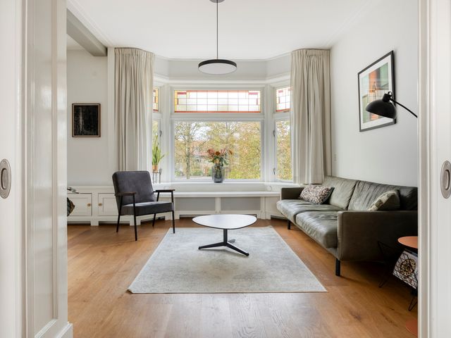 Buys Ballotstraat 2A, Leiden