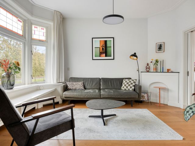 Buys Ballotstraat 2A, Leiden