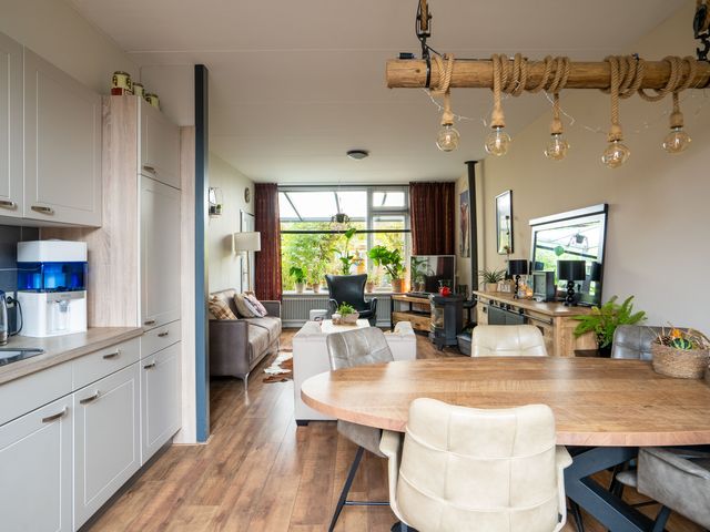 Weverslaan 4, Dwingeloo