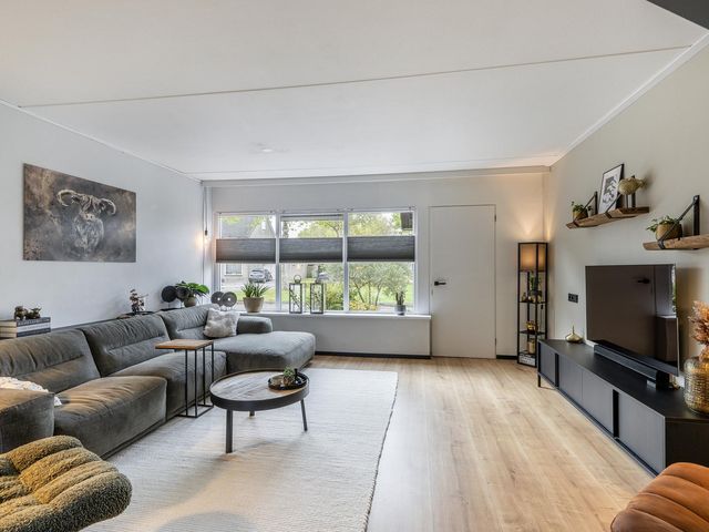 Mossellaan 43, Tholen