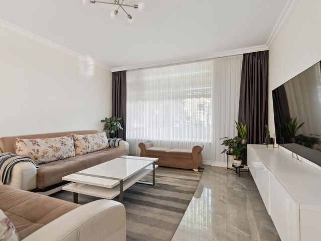 C.D.Tuinenburgstraat 302, Rotterdam