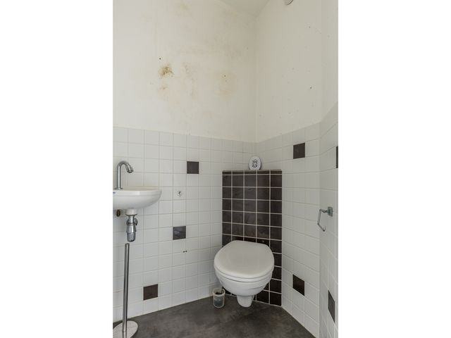 Koninginneweg 24, Numansdorp