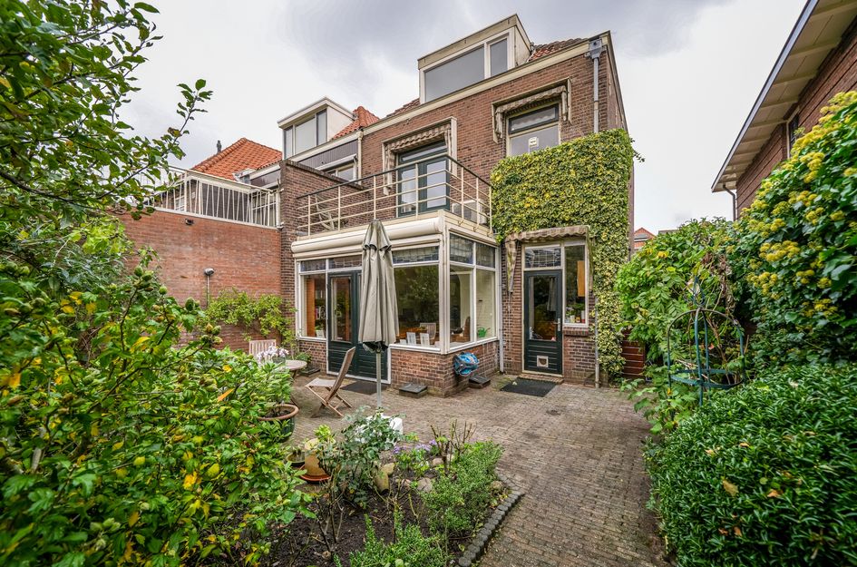 Burgemeester de Bruïnelaan 103