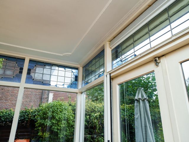 Burgemeester de Bruïnelaan 103, Zwijndrecht