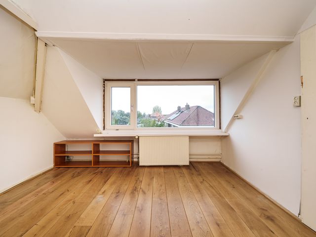 Burgemeester de Bruïnelaan 103, Zwijndrecht