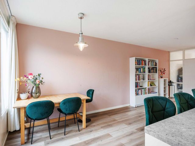 Maagdepalm 78, Leeuwarden