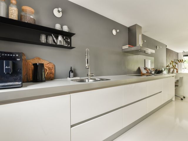 Kortrijk 70, Amsterdam