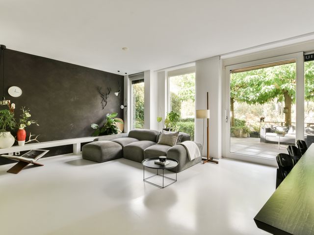 Kortrijk 70, Amsterdam