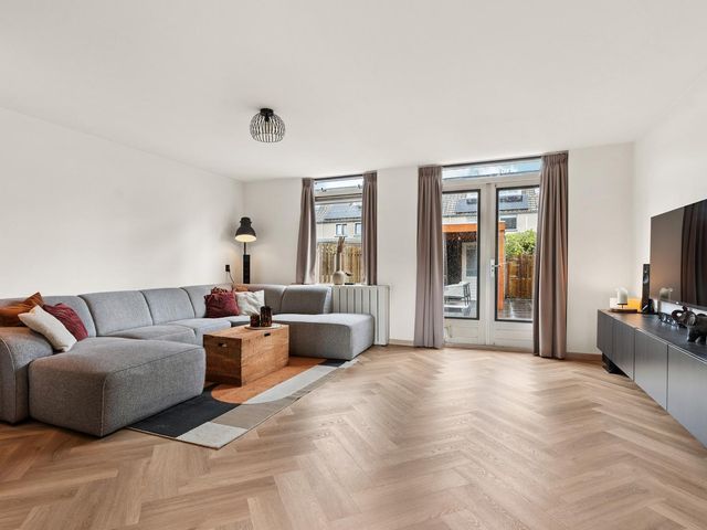 Verzetslaan 120, Almere