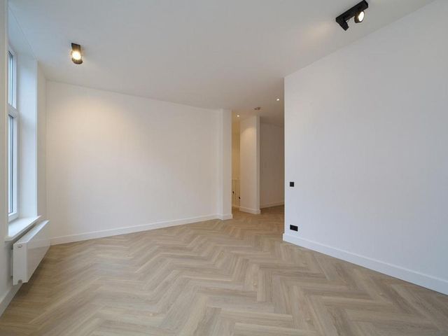 Amsterdamsestraat 2A, Den Haag