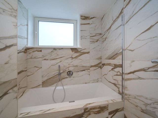 Amsterdamsestraat 2A, Den Haag