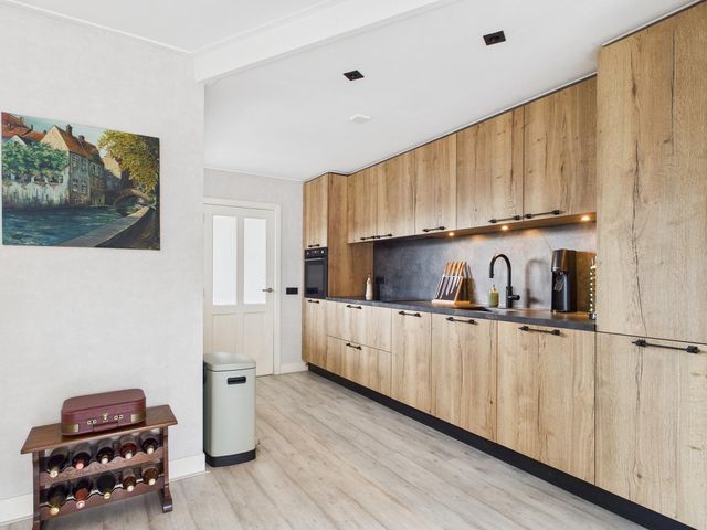 Burg. Langebeekestraat 4, Arnemuiden