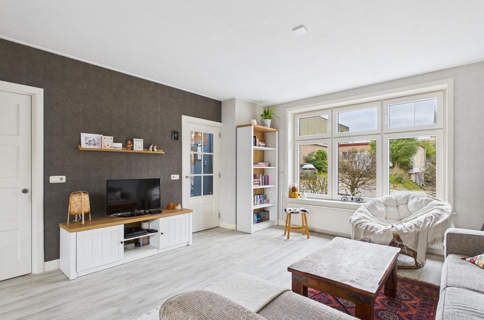 Burg. Langebeekestraat 4