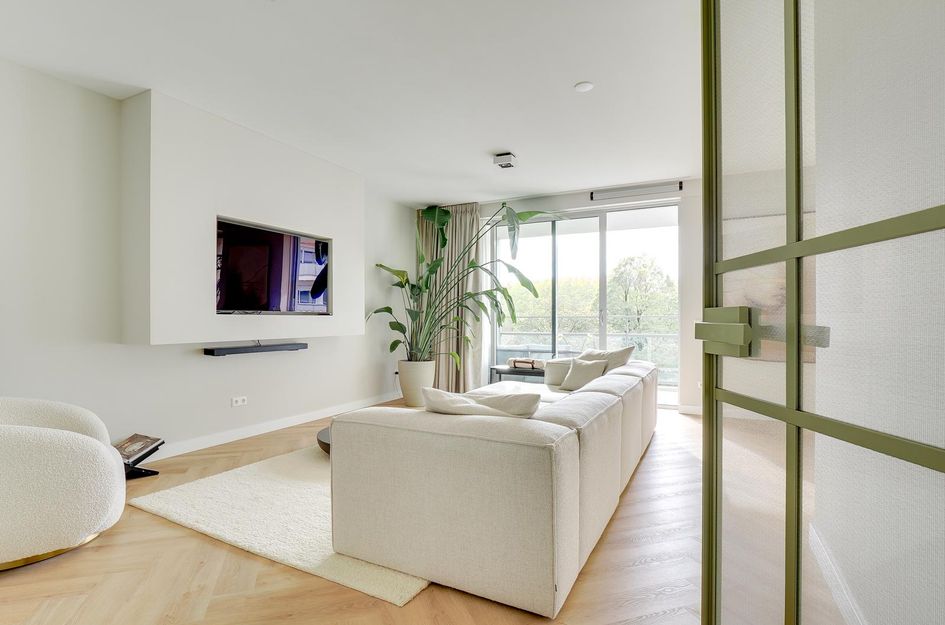 Royaards van den Hamkade 193