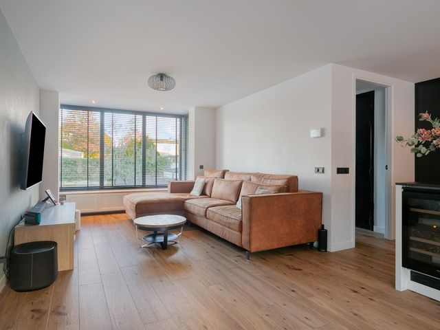 Pastoor de Beeckstraat 1, Goirle