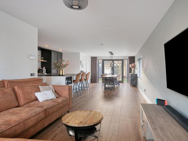 Pastoor de Beeckstraat 1, Goirle