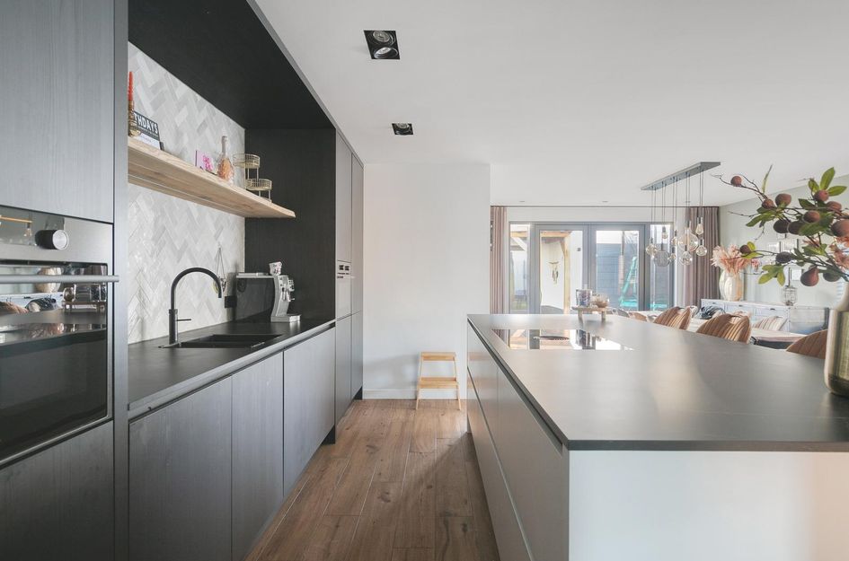 Pastoor de Beeckstraat 1