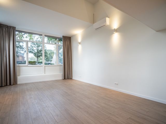 Gerard Douplantsoen 32, Voorschoten