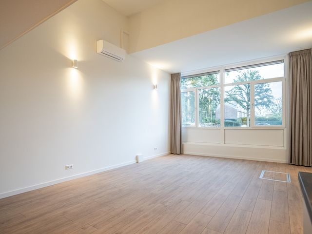 Gerard Douplantsoen 34, Voorschoten