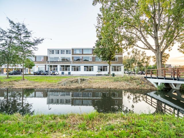 Gerard Douplantsoen 36, Voorschoten