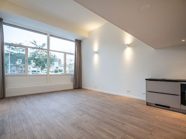 Gerard Douplantsoen 36, Voorschoten