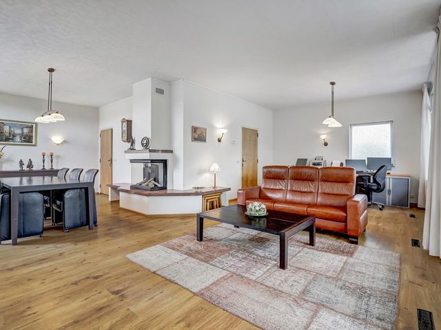 Schuttersweide 11, Grubbenvorst