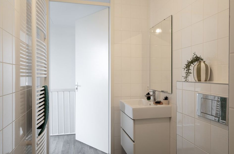 Zuiderspoorstraat 95