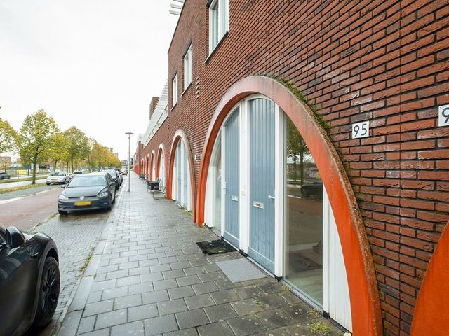 Zuiderspoorstraat 95, Enschede