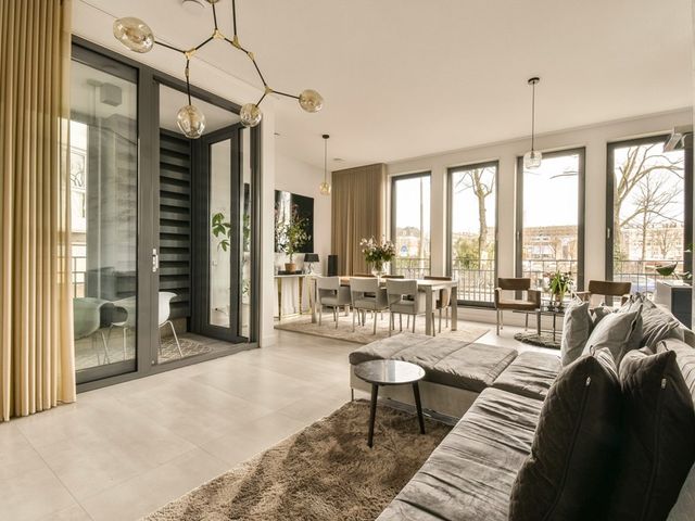 Amsteldijk 56, Amsterdam