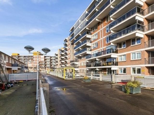 Sandenburg ONG, Haarlem