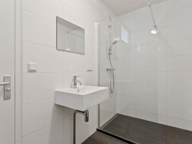 De la Reyweg ONG, Den Haag