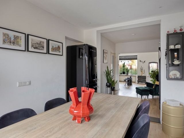 Koninginneweg 28, Zwijndrecht