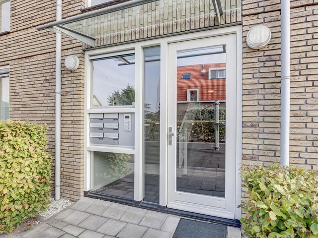 Zwedenstraat 28, De Lier