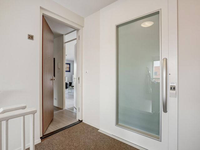 Zwedenstraat 28, De Lier