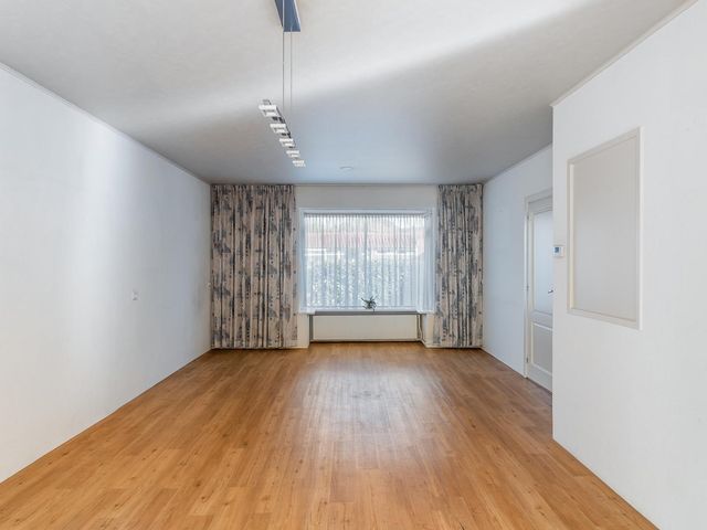 Dr. Kuyperstraat 19, Barendrecht