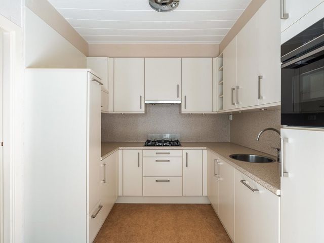 Dr. Kuyperstraat 19, Barendrecht