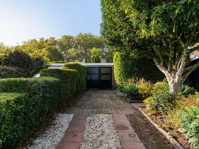 Dr. Kuyperstraat 19, Barendrecht