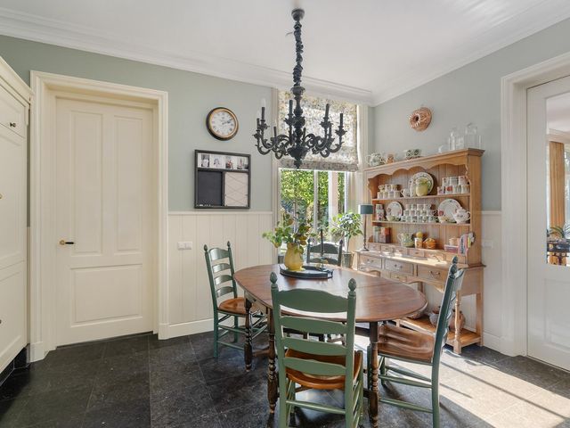 Middeldijk 21, Barendrecht