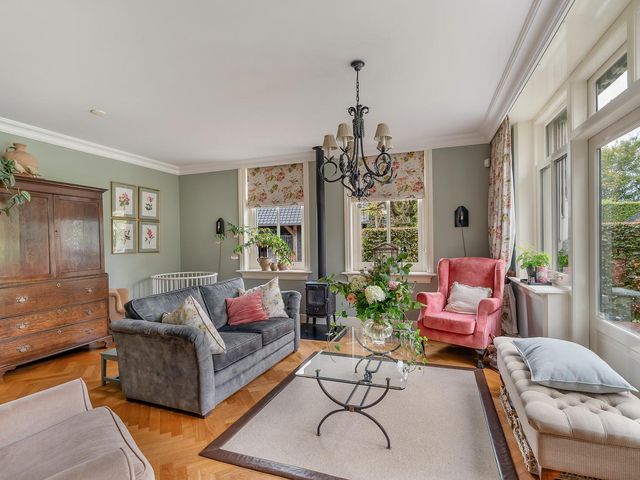 Middeldijk 21, Barendrecht