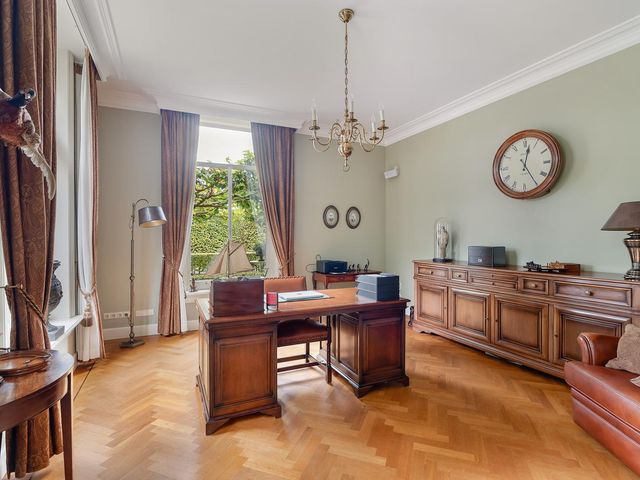 Middeldijk 21, Barendrecht