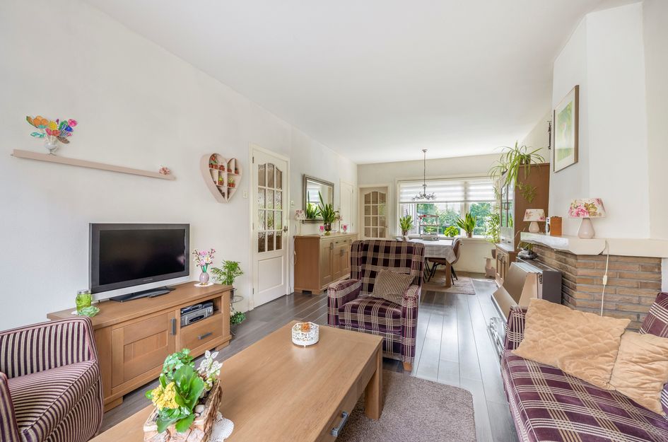 Burg Trooststraat 14