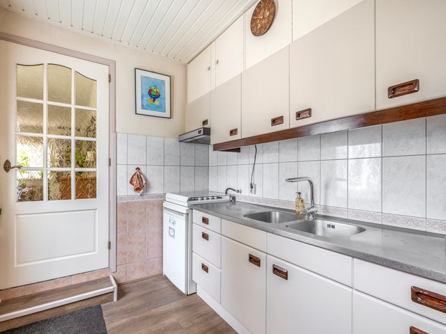 Burg Trooststraat 14, Waddinxveen