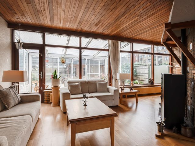 Kruiswerf 15, Leerdam