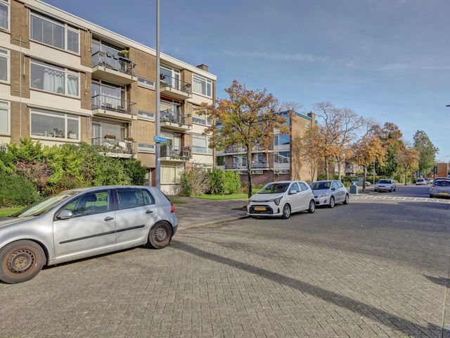 Ellemare 27, Rotterdam