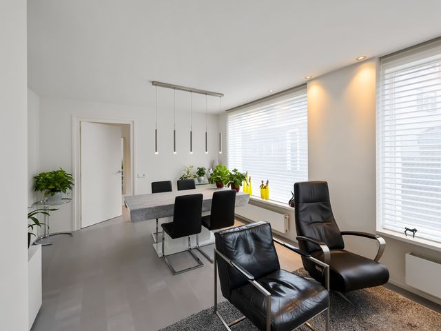 Middelweg 94, Uitgeest